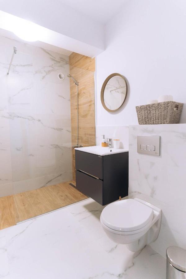 Flamingo Suites Oradea Εξωτερικό φωτογραφία