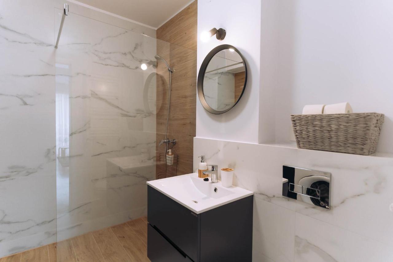 Flamingo Suites Oradea Εξωτερικό φωτογραφία