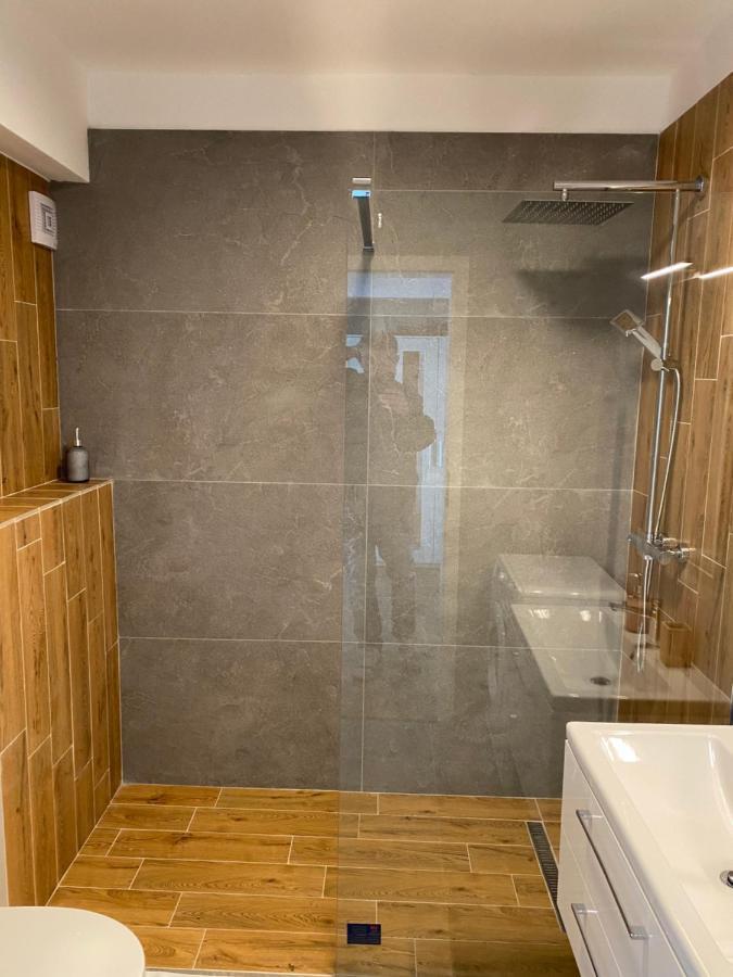 Flamingo Suites Oradea Εξωτερικό φωτογραφία