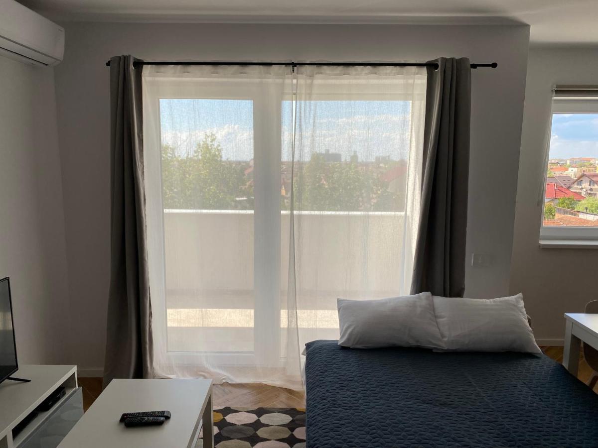 Flamingo Suites Oradea Εξωτερικό φωτογραφία