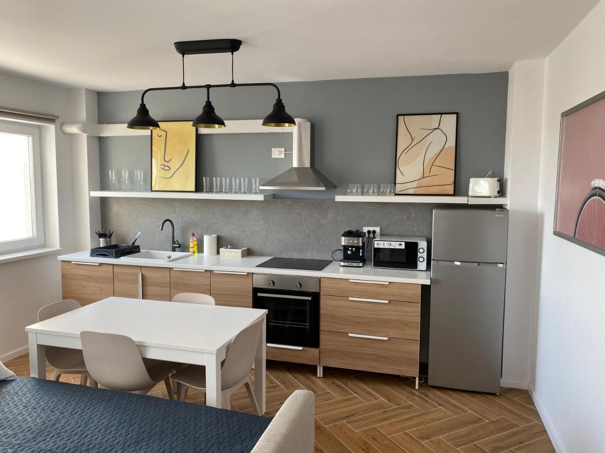 Flamingo Suites Oradea Εξωτερικό φωτογραφία